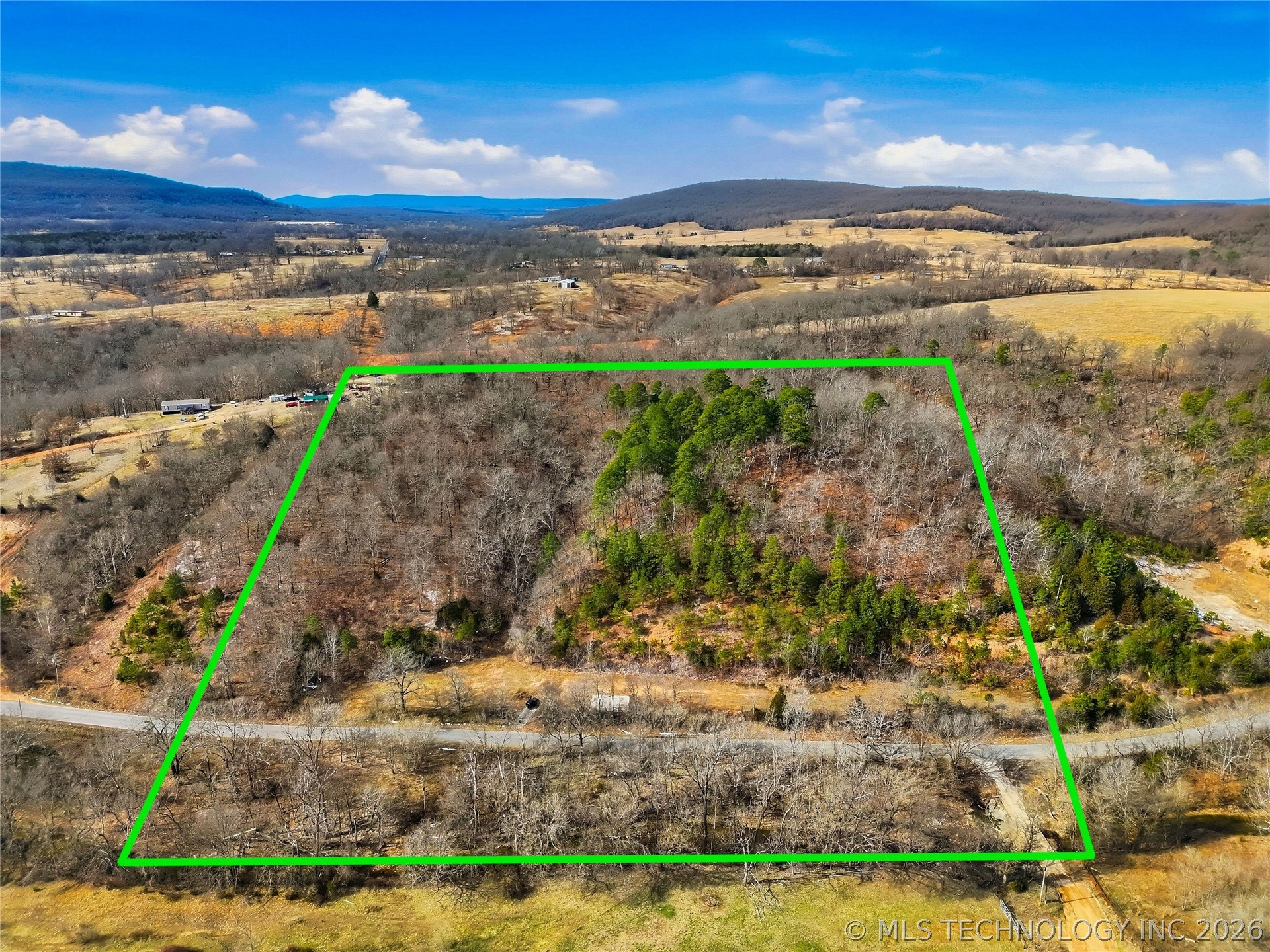 4735 Road Property Photo 13