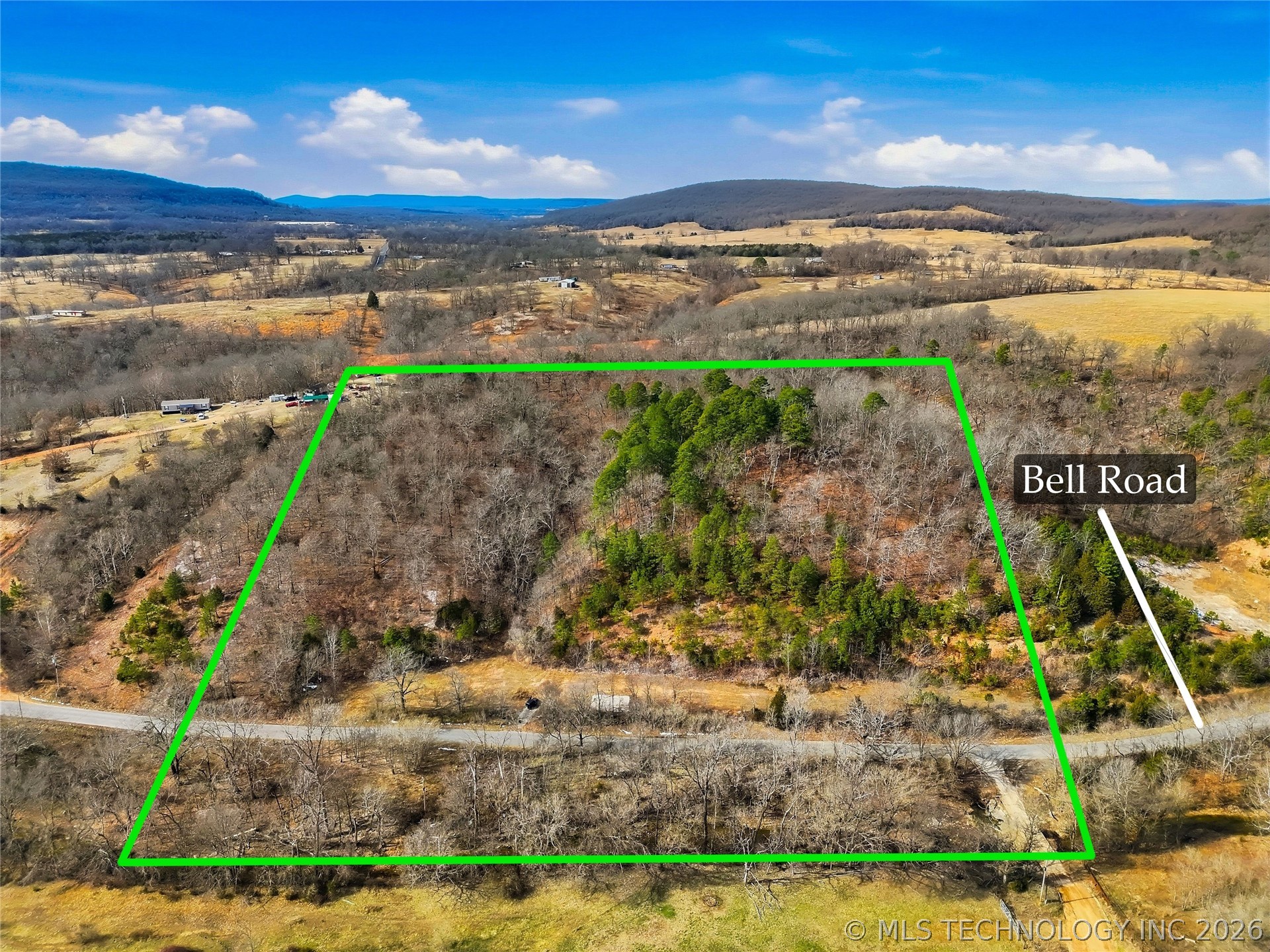 4735 Road Property Photo 14