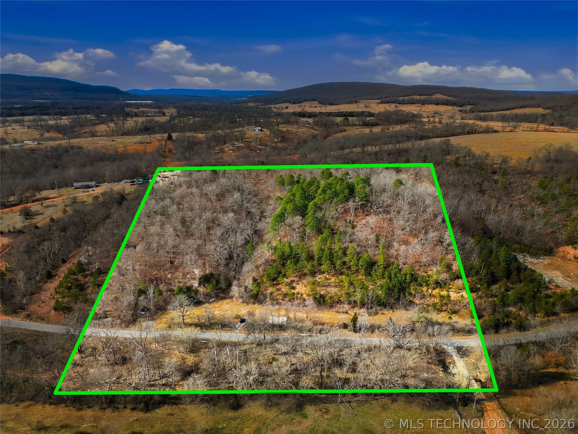 4735 Road Property Photo 15