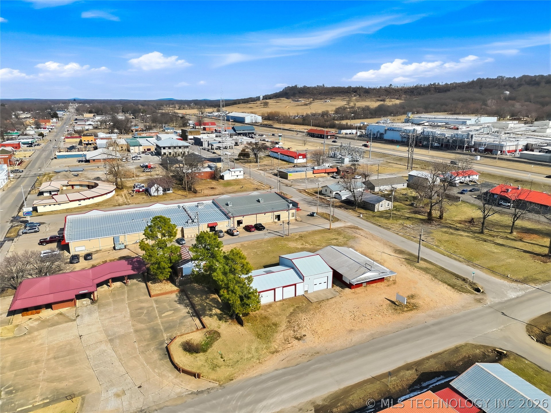 103 W Walnut Street Property Photo 16