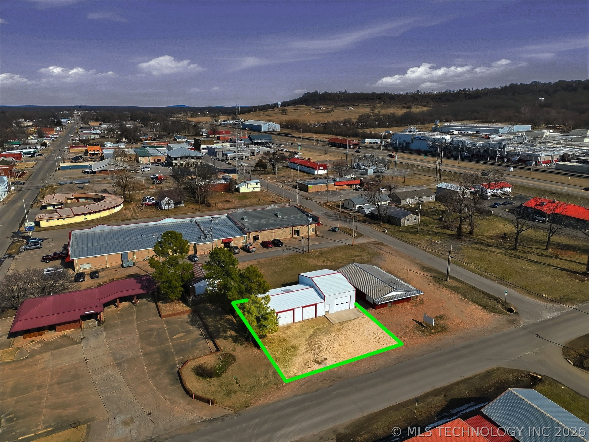 103 W Walnut Street Property Photo 18