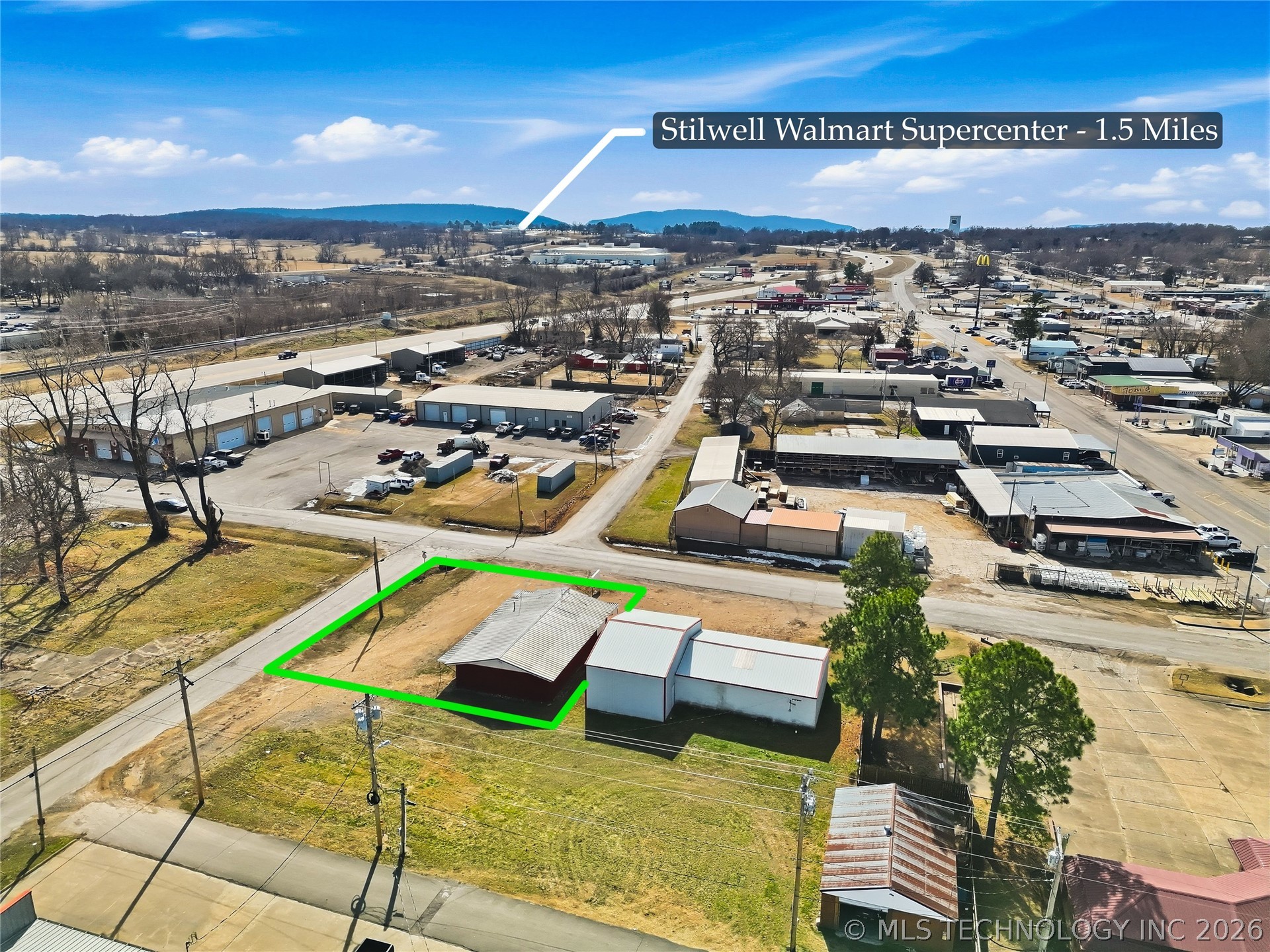 101 W Walnut Street Property Photo 13