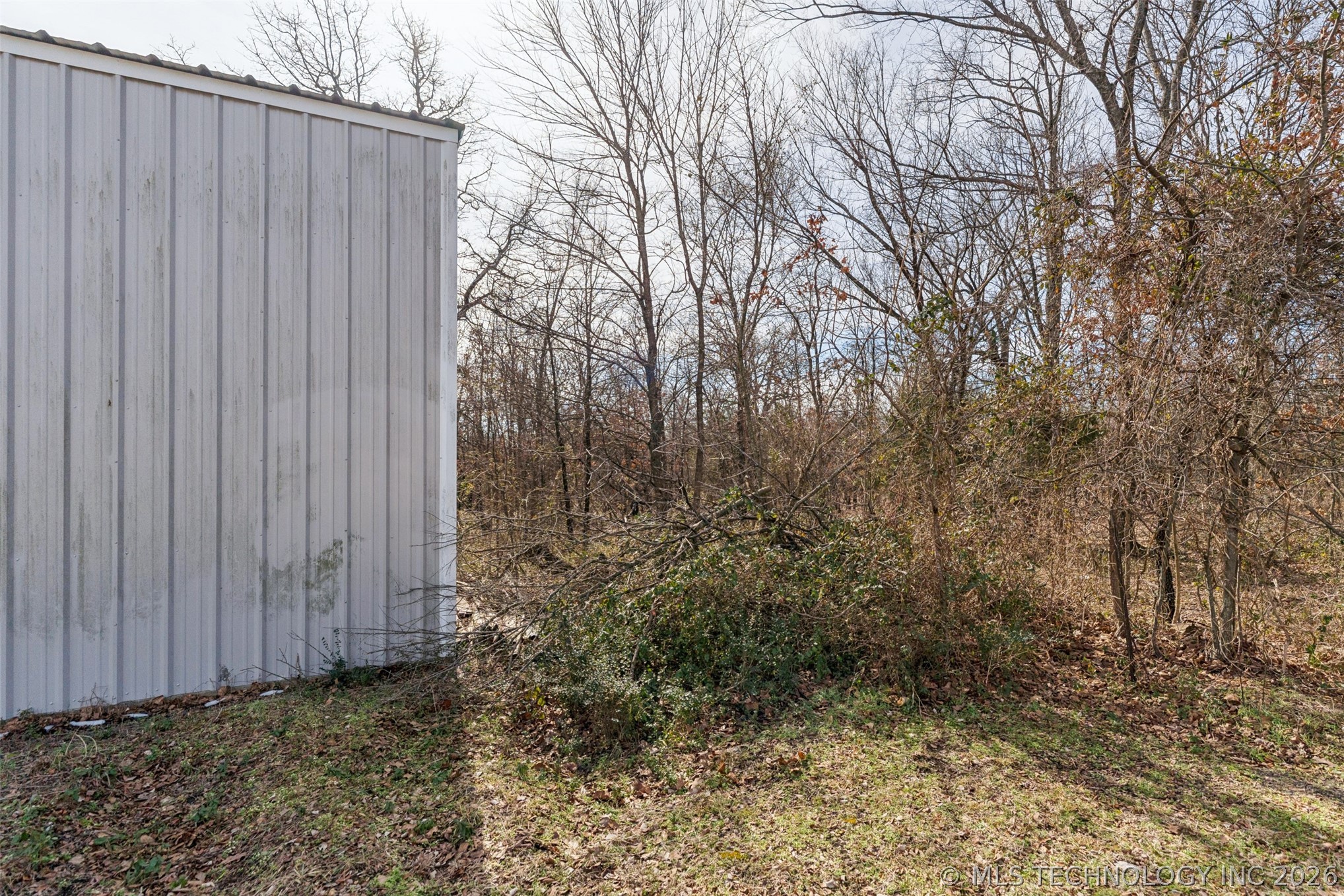 380 E 437 Road Property Photo 11