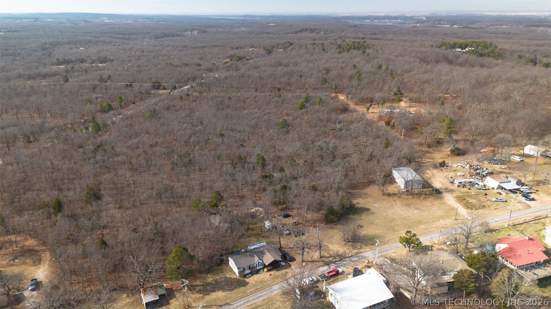 380 E 437 Road Property Photo 13