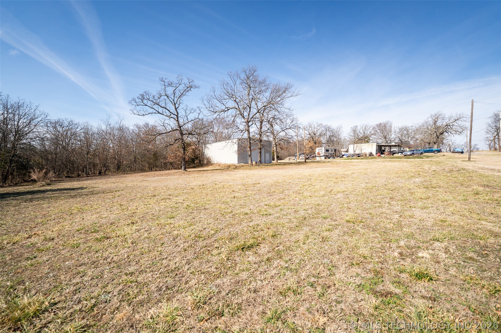 380 E 437 Road Property Photo 19