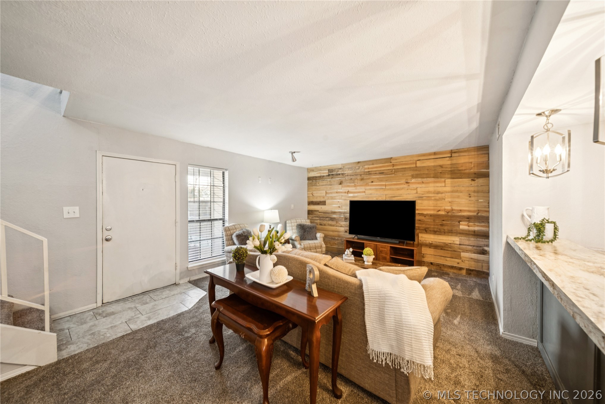 6510 S Memorial Drive 17g Property Photo 9