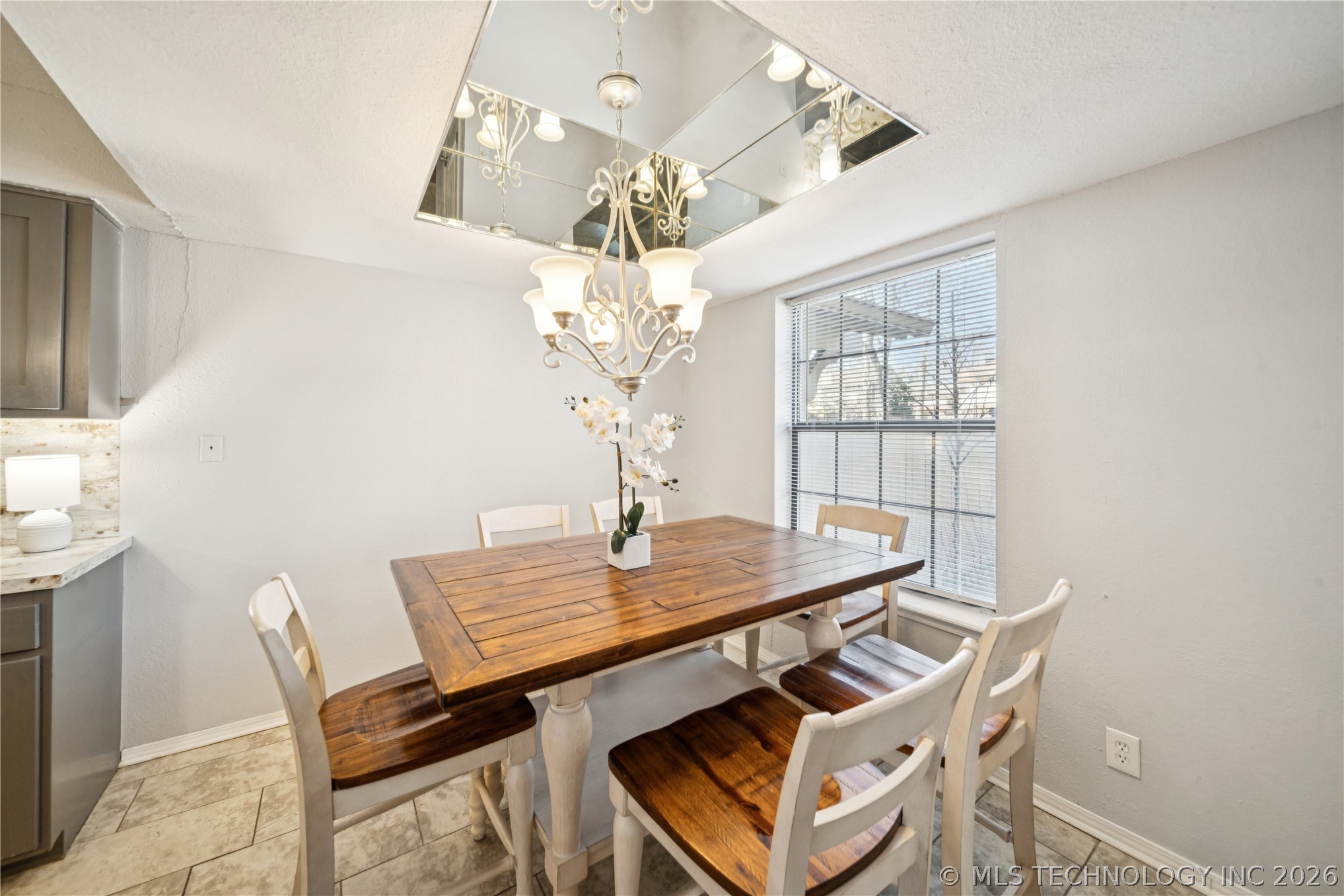 6510 S Memorial Drive 17g Property Photo 12