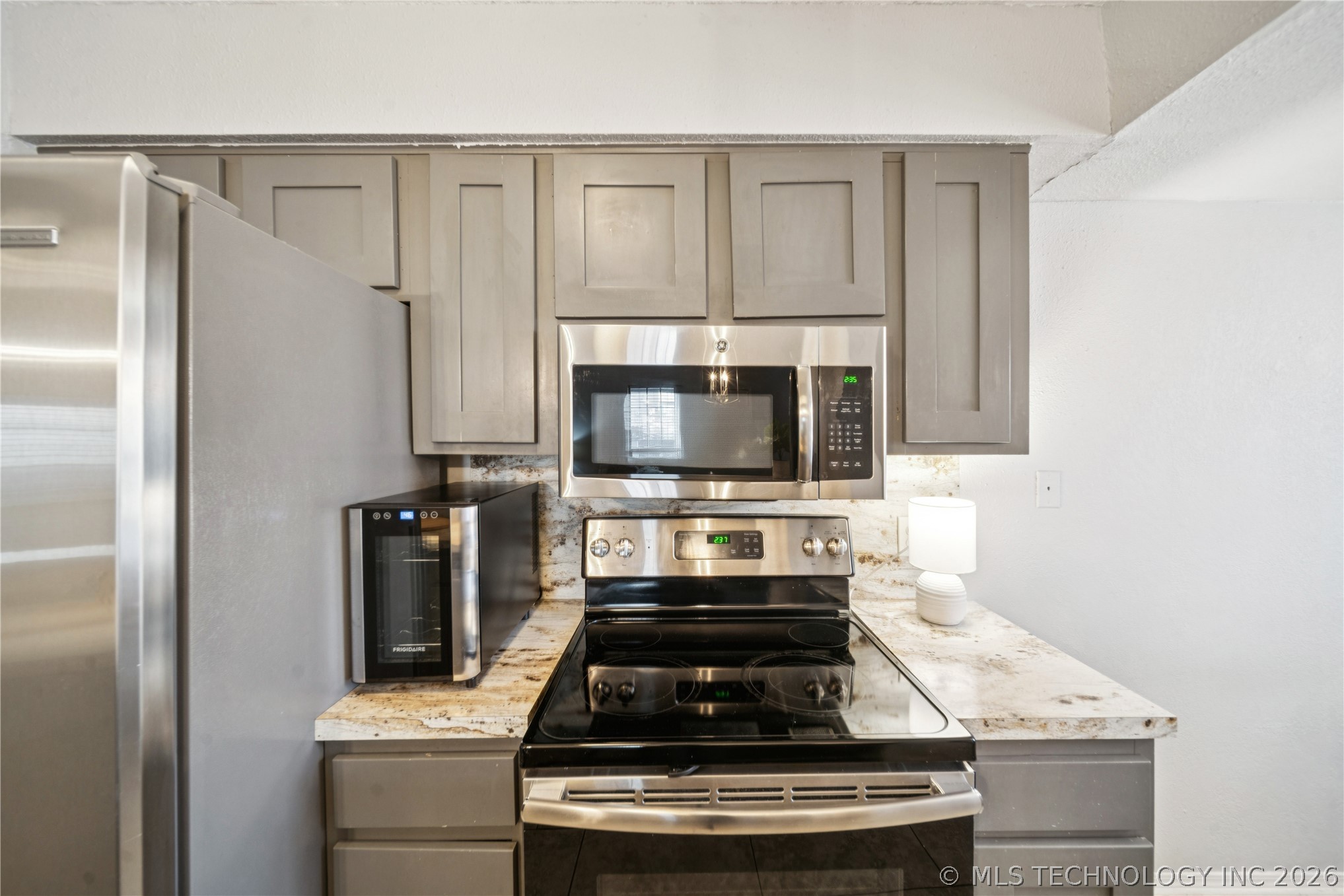 6510 S Memorial Drive 17g Property Photo 17