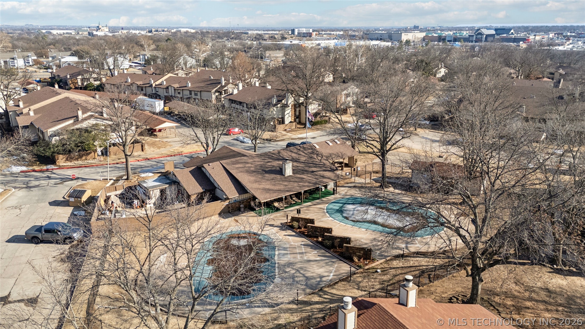 6510 S Memorial Drive 17g Property Photo 27