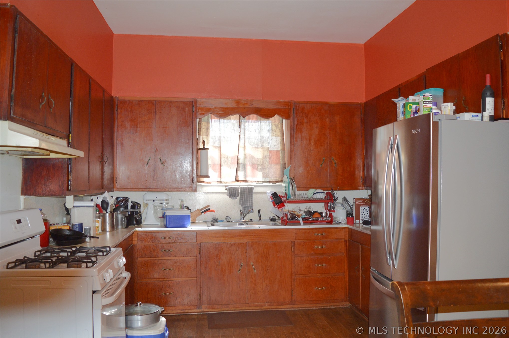 601 N G Street Property Photo 7