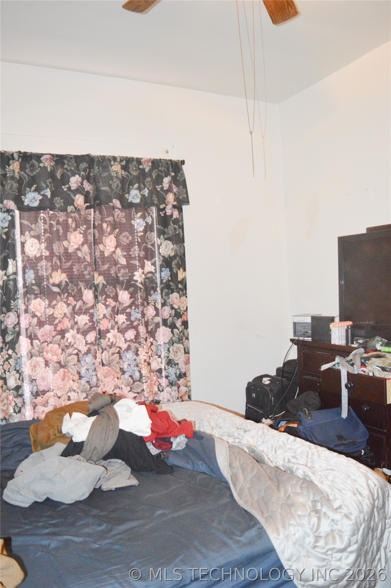 601 N G Street Property Photo 11