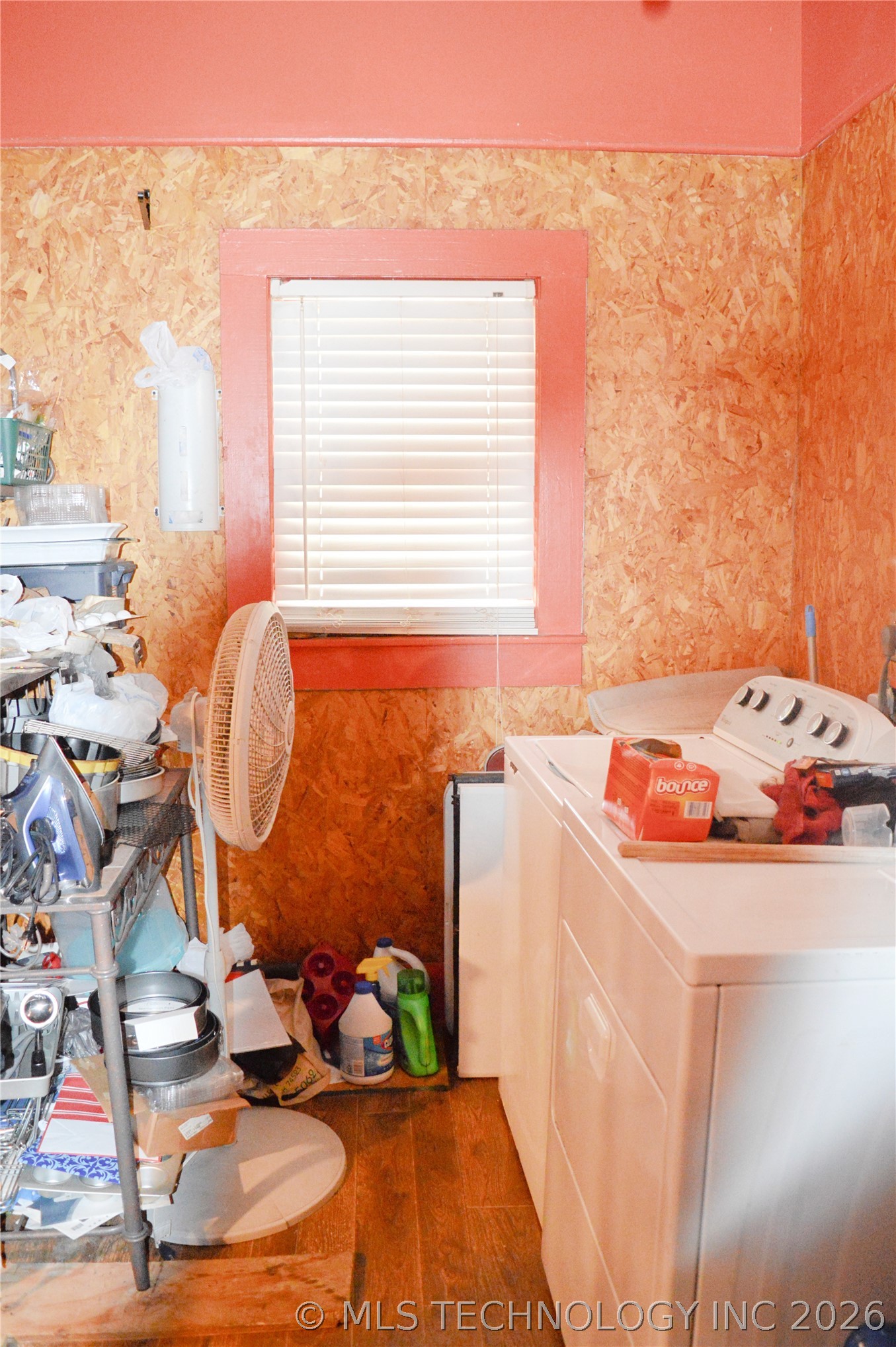 601 N G Street Property Photo 14