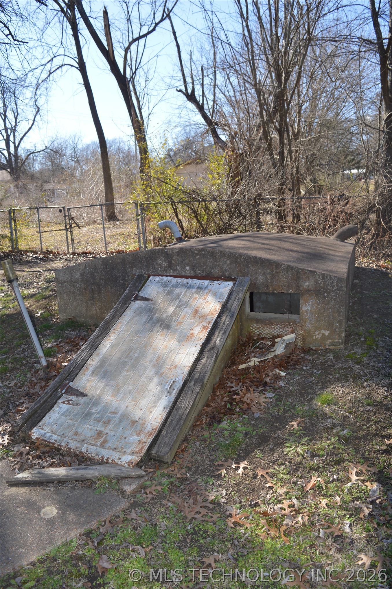 601 N G Street Property Photo 16