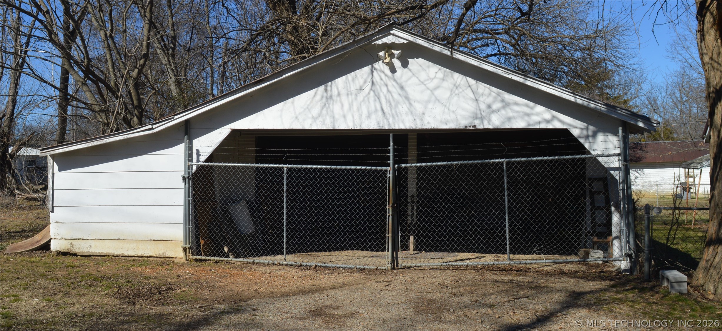 601 N G Street Property Photo 17