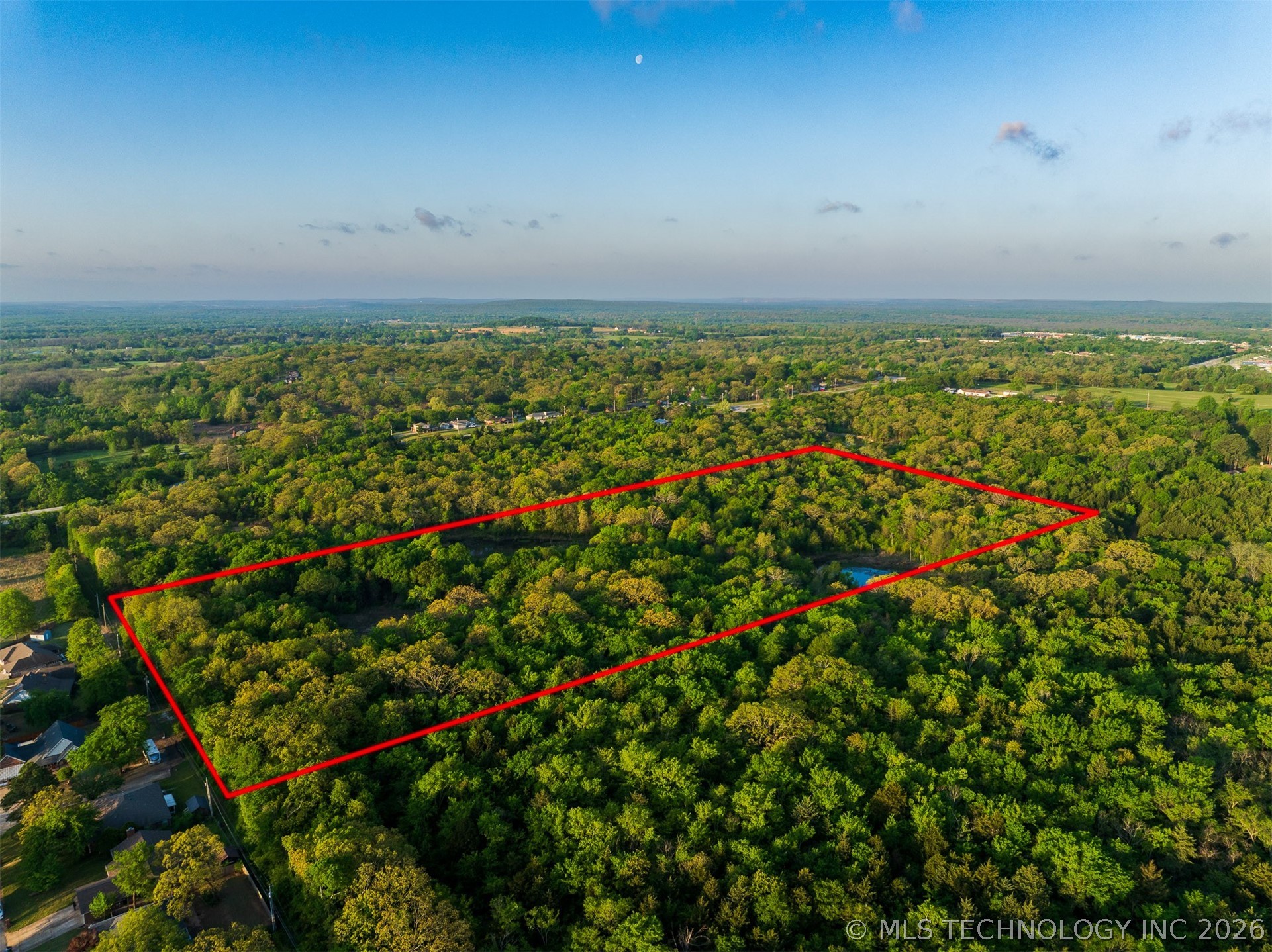 2200 E Southbrook Avenue Property Photo 2