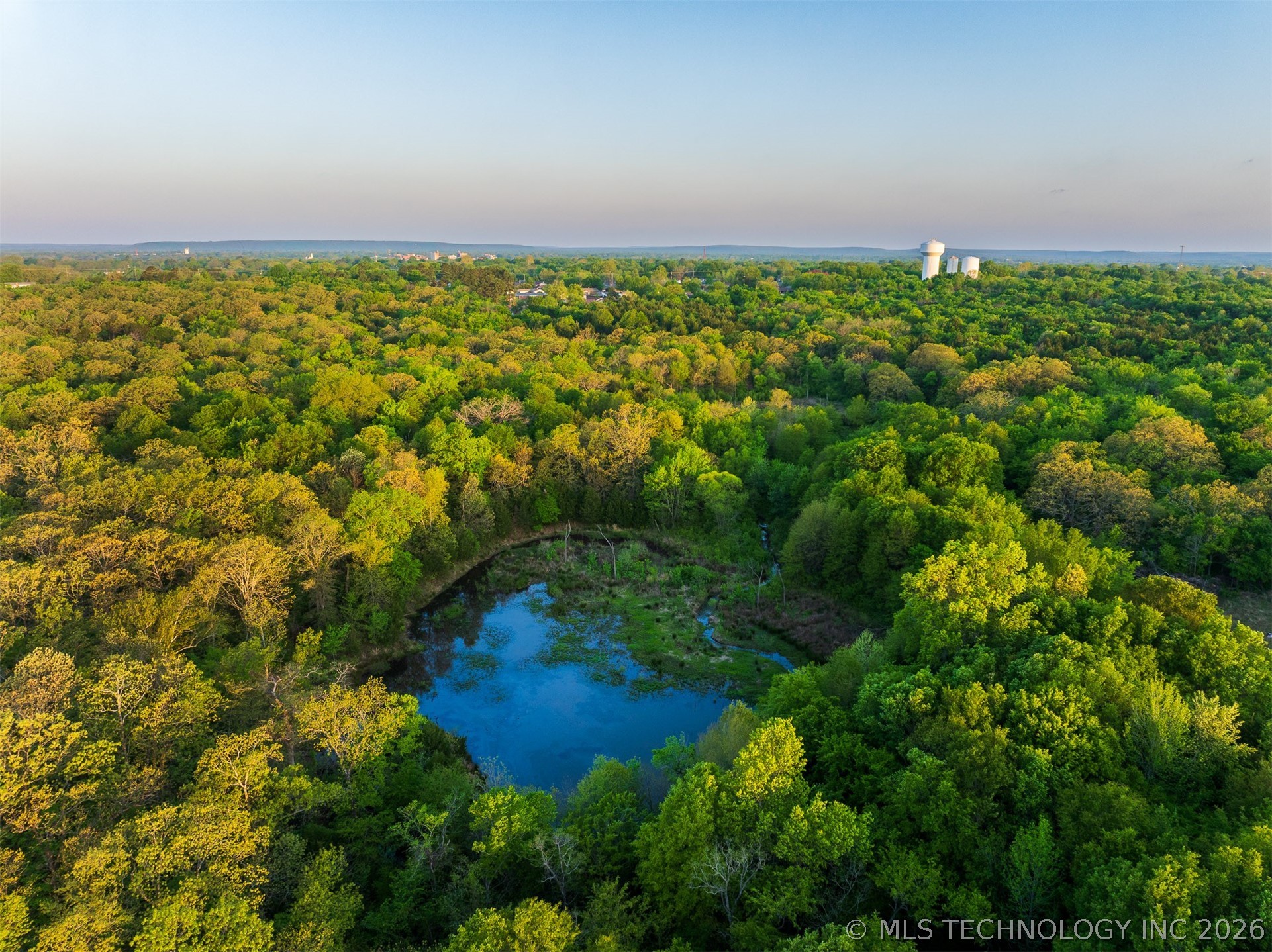 2200 E Southbrook Avenue Property Photo 12