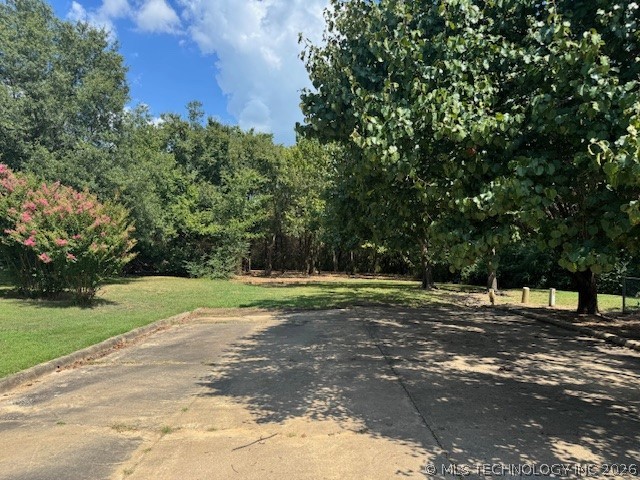 1918 E Crestview Drive Property Photo 4