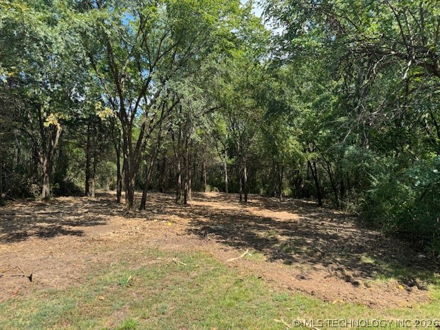 1918 E Crestview Drive Property Photo 7