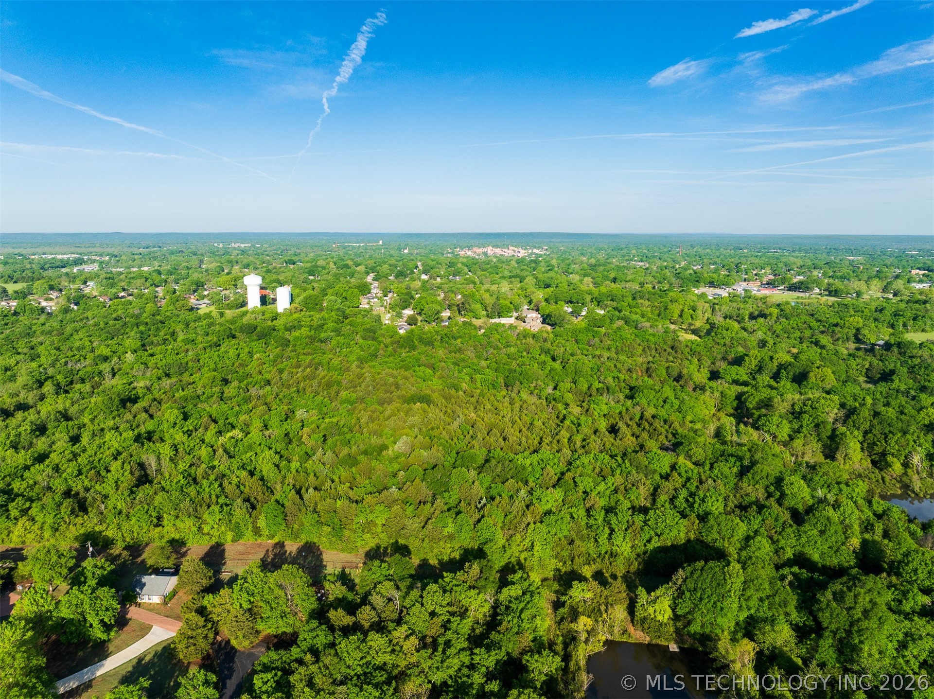 1928 E 9th Street Property Photo 22