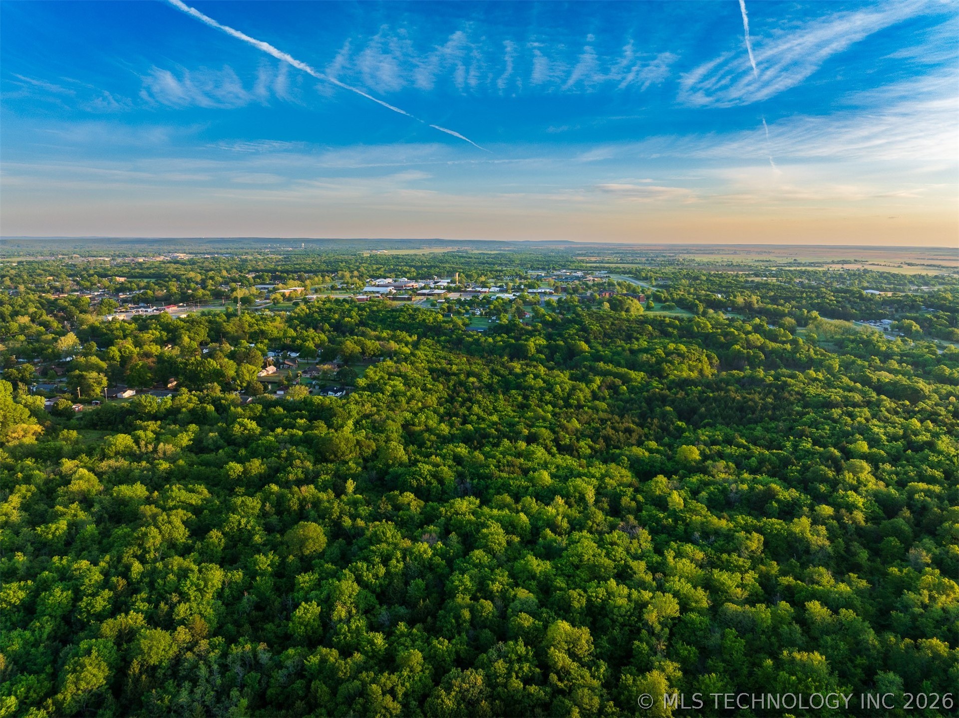 1928 E 9th Street Property Photo 37