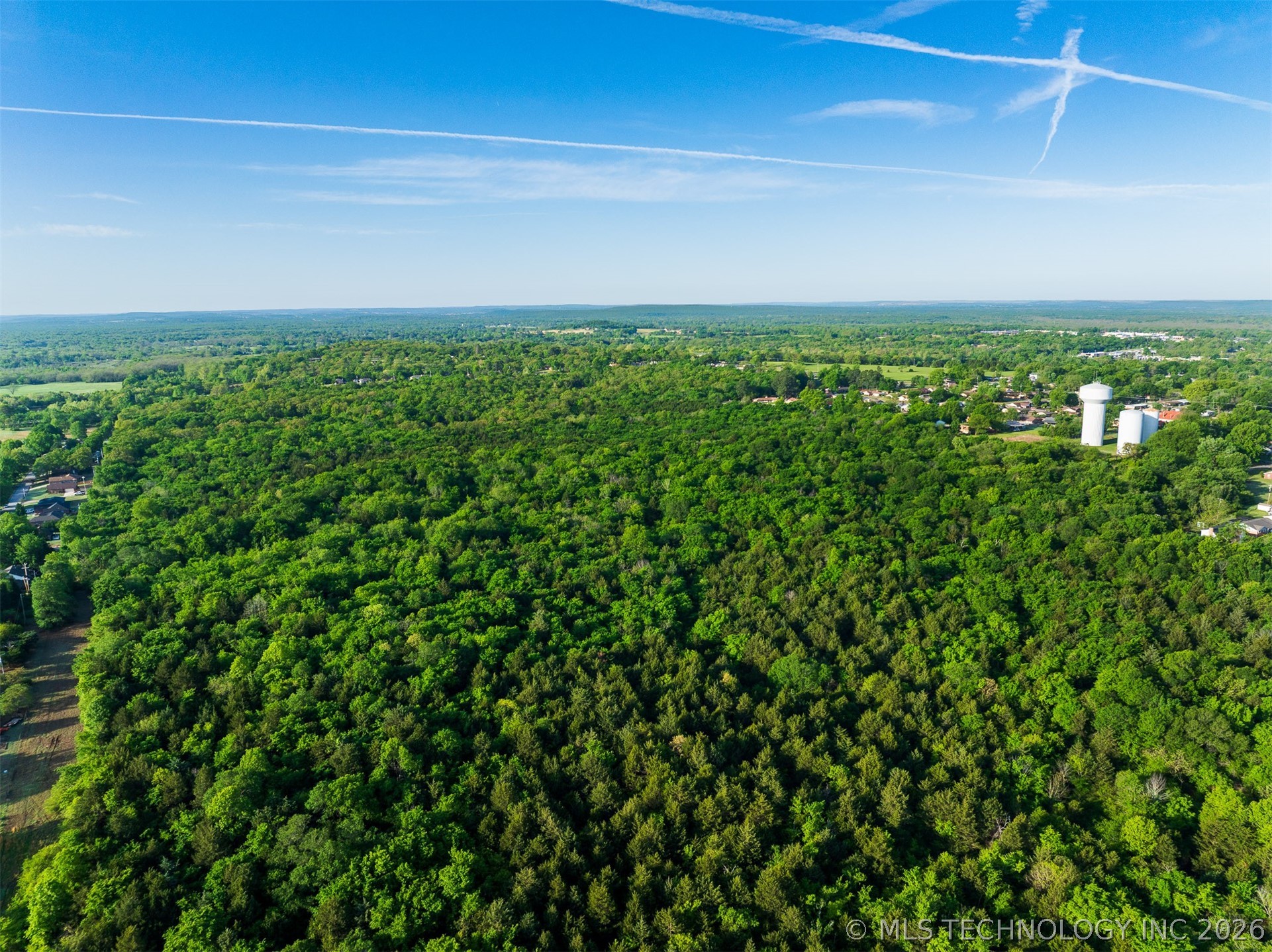 1928 E 9th Street Property Photo 44