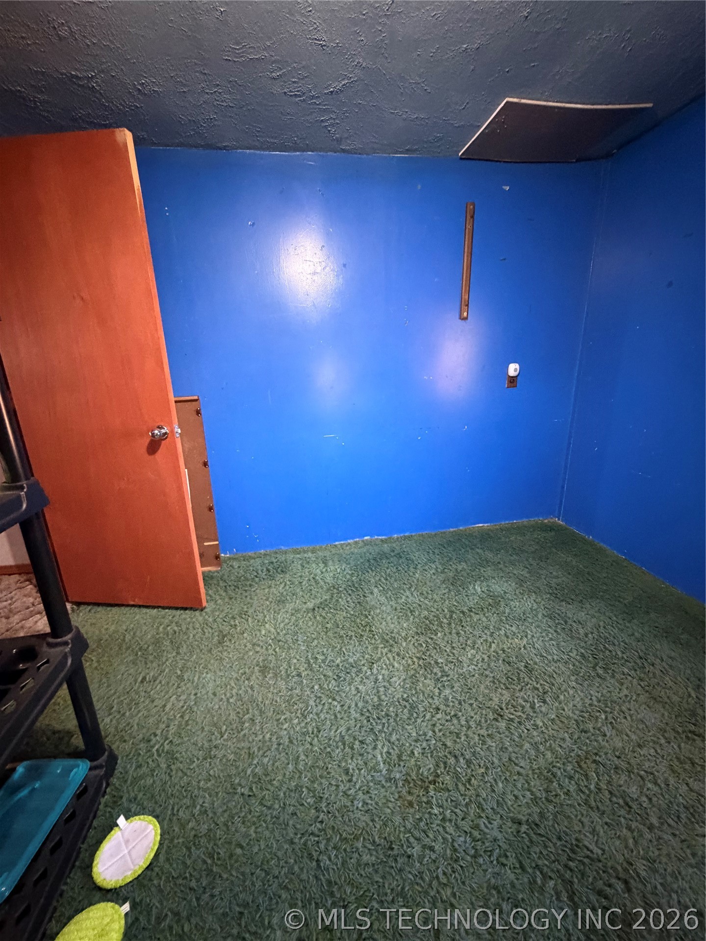 529 County Road 1755 Property Photo 17