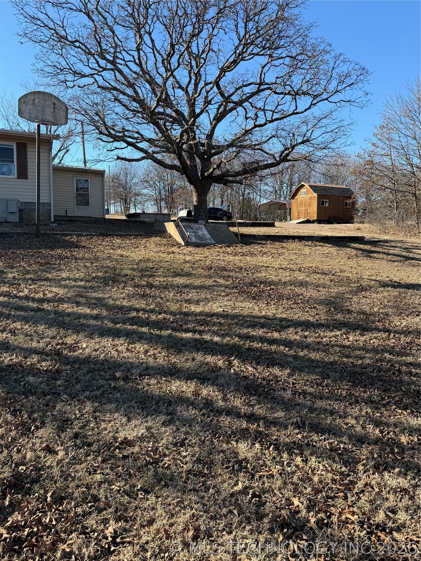 529 County Road 1755 Property Photo 29