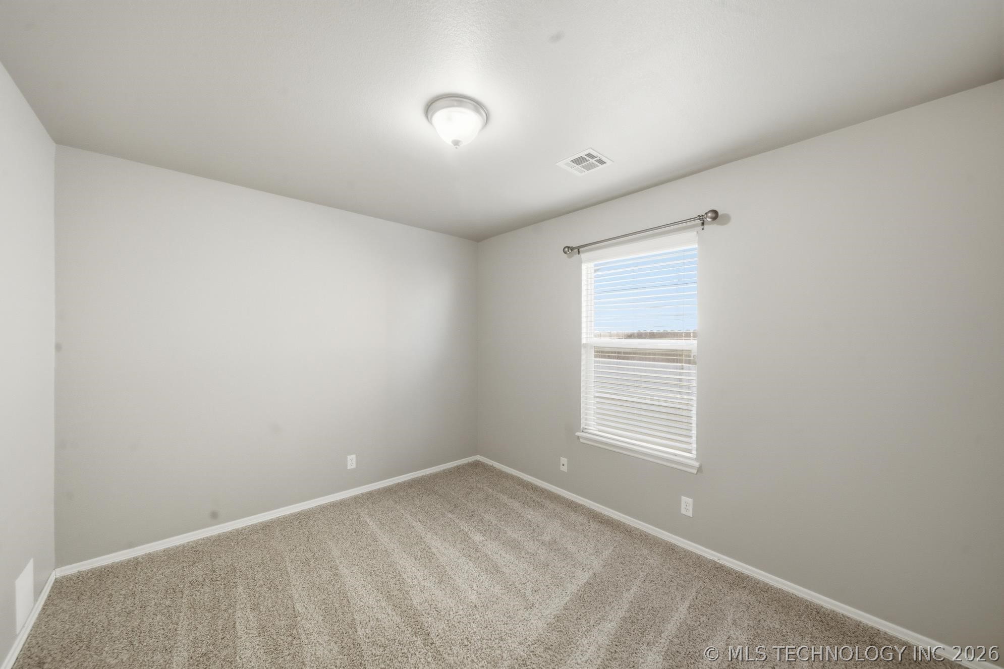 10710 N 146th East Avenue Property Photo 14