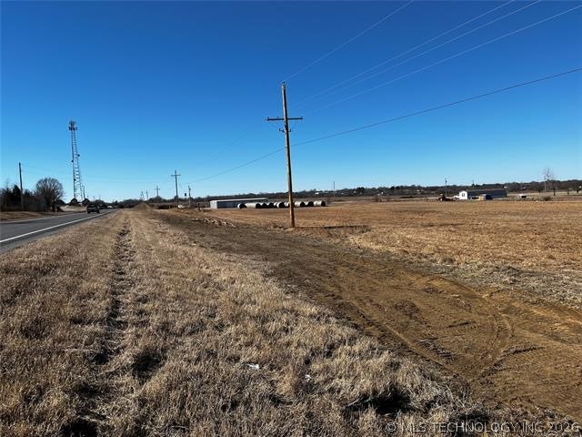 855 S G Street Property Photo 8