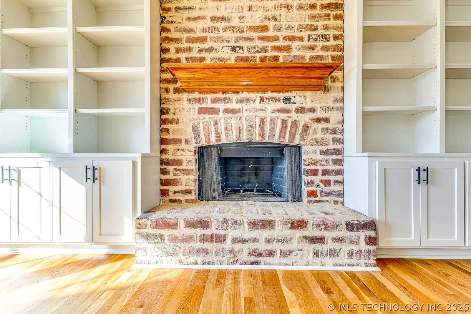 4608 E 94th Street Property Photo 8