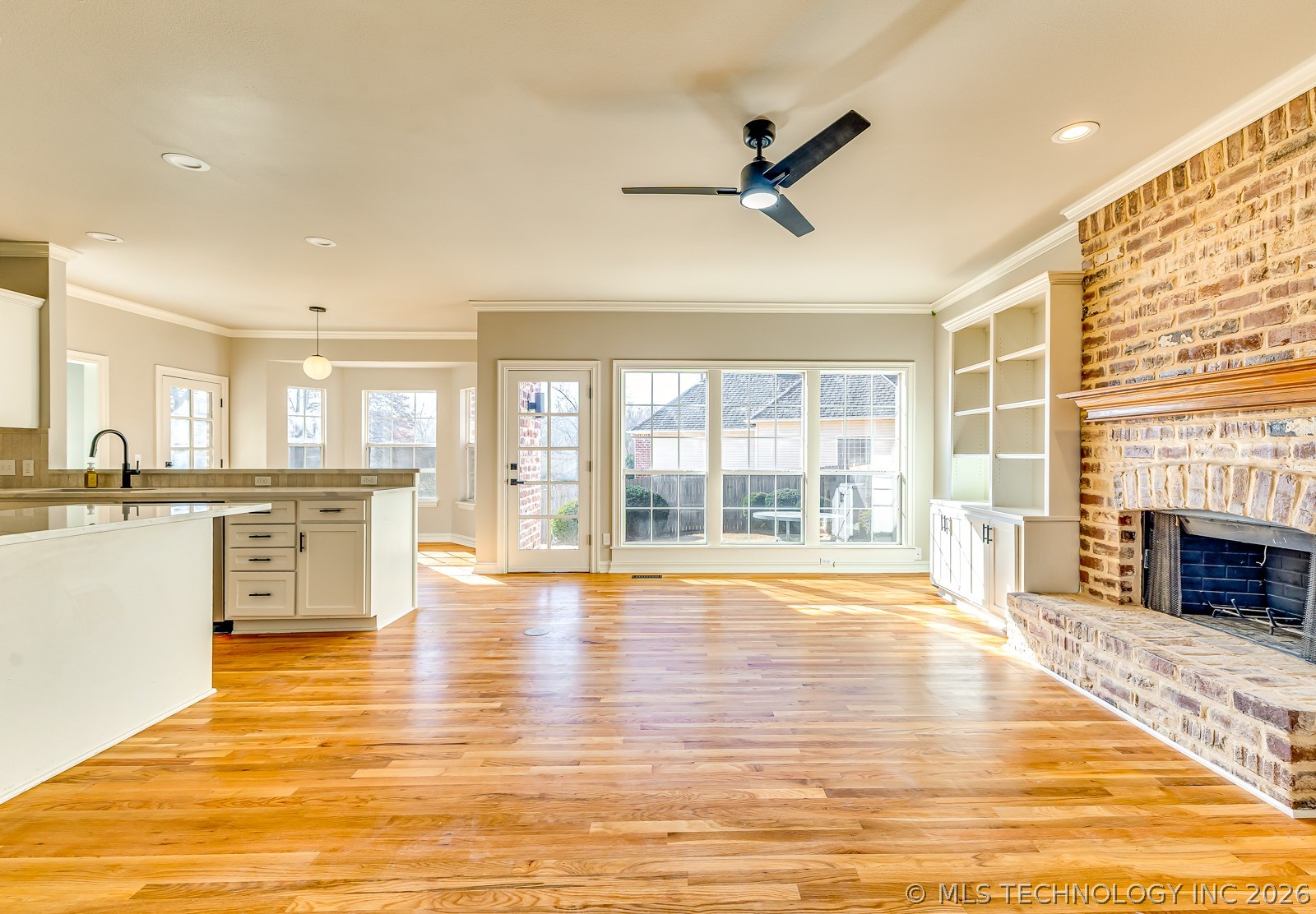 4608 E 94th Street Property Photo 10