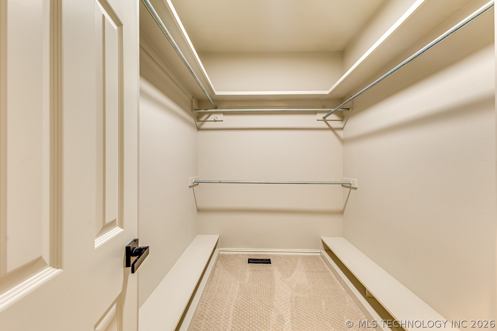 4608 E 94th Street Property Photo 25