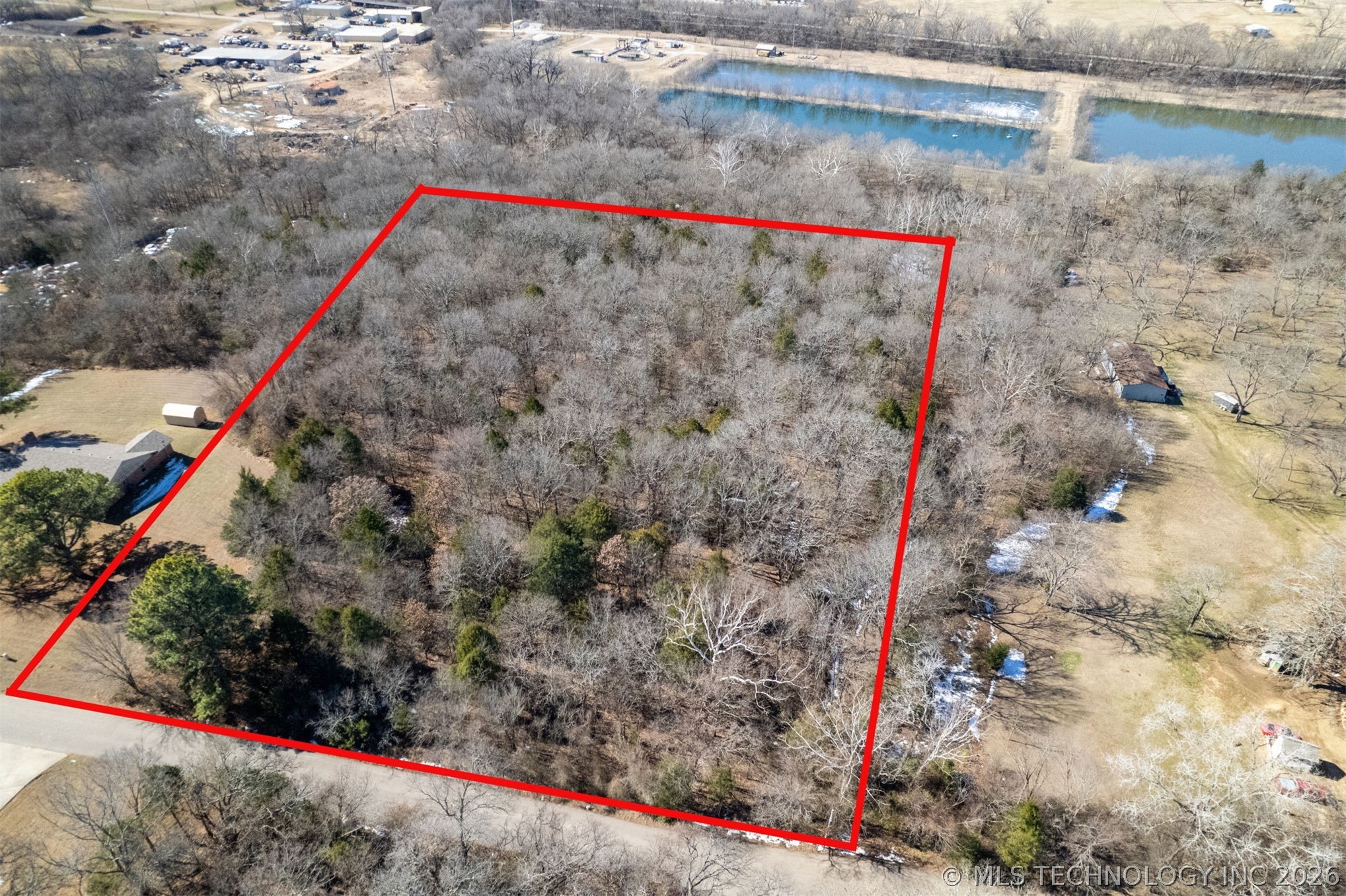 00 Timberline Property Photo 4