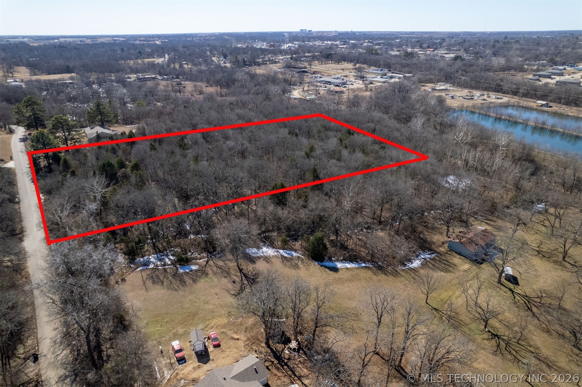 00 Timberline Property Photo 5