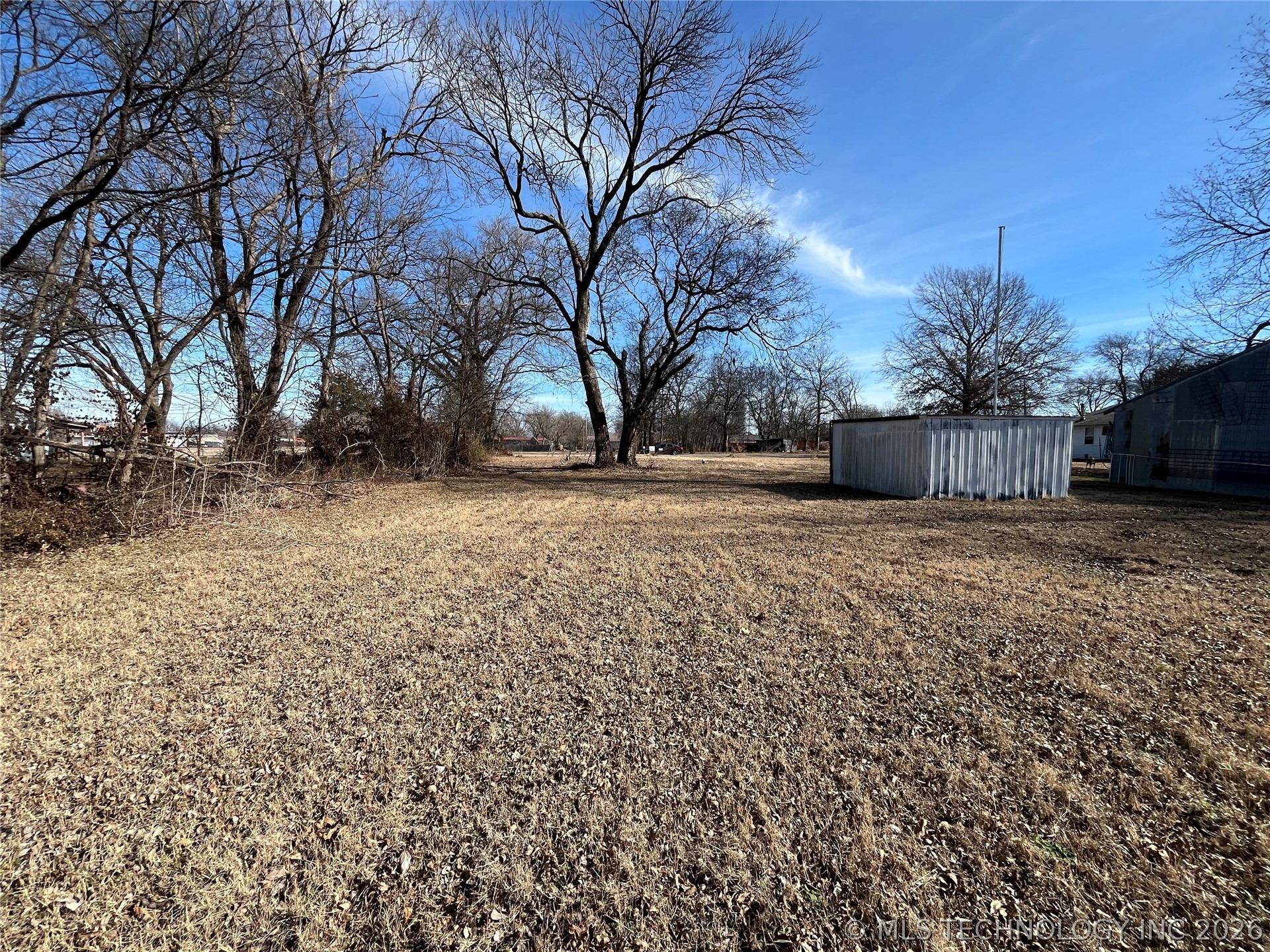 107 S Collins Street Property Photo 3