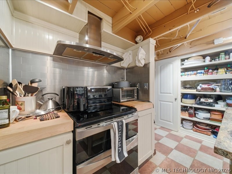 168 Murray Lane Property Photo 17