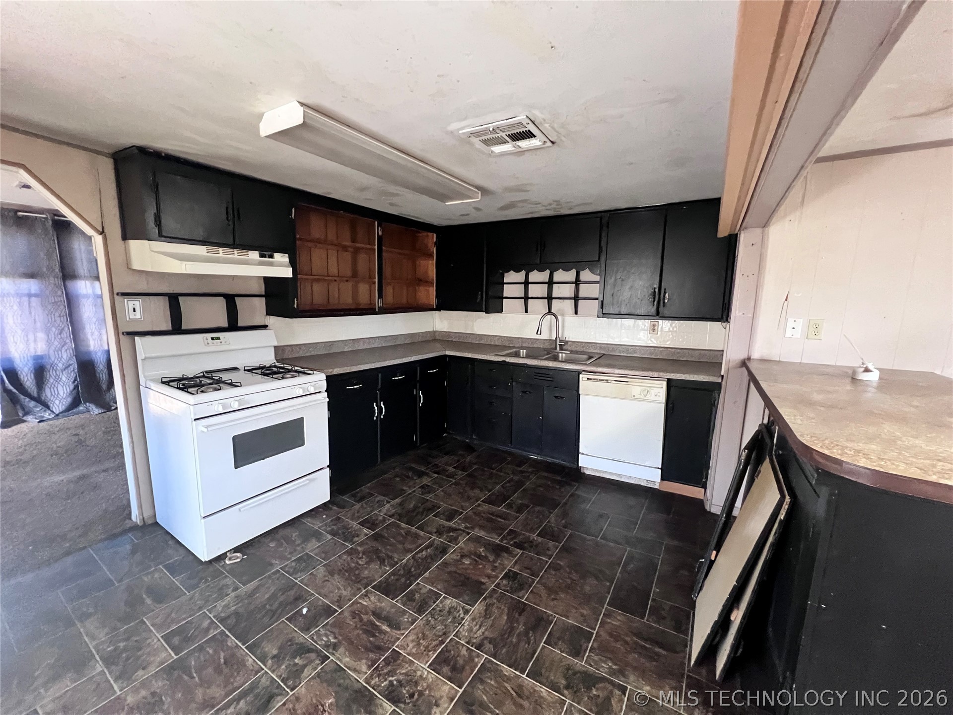 5901 W Okmulgee Street Property Photo 6