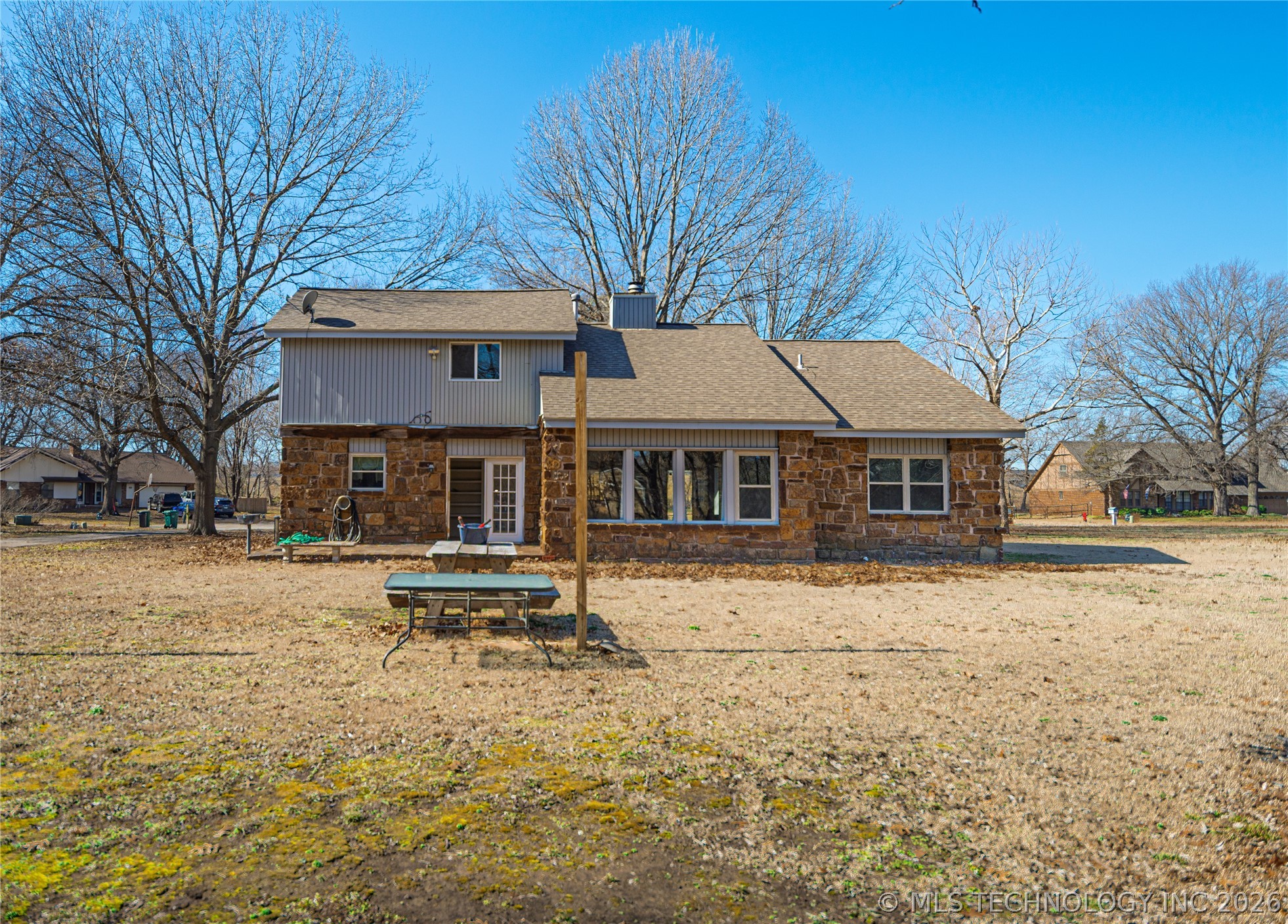 6137 S 219th East Avenue Property Photo 5