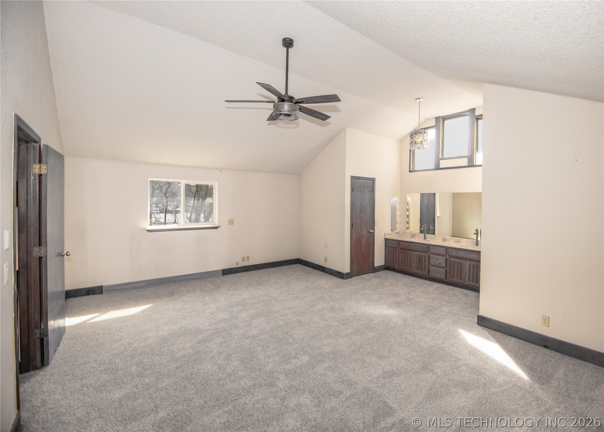 6137 S 219th East Avenue Property Photo 26