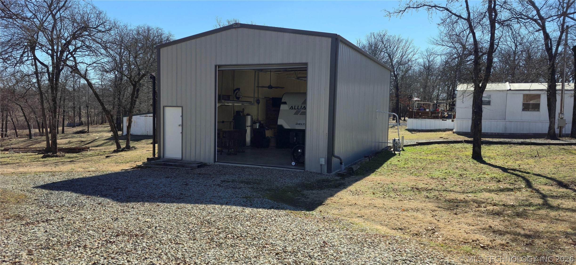 114305 S 4209 Property Photo 1