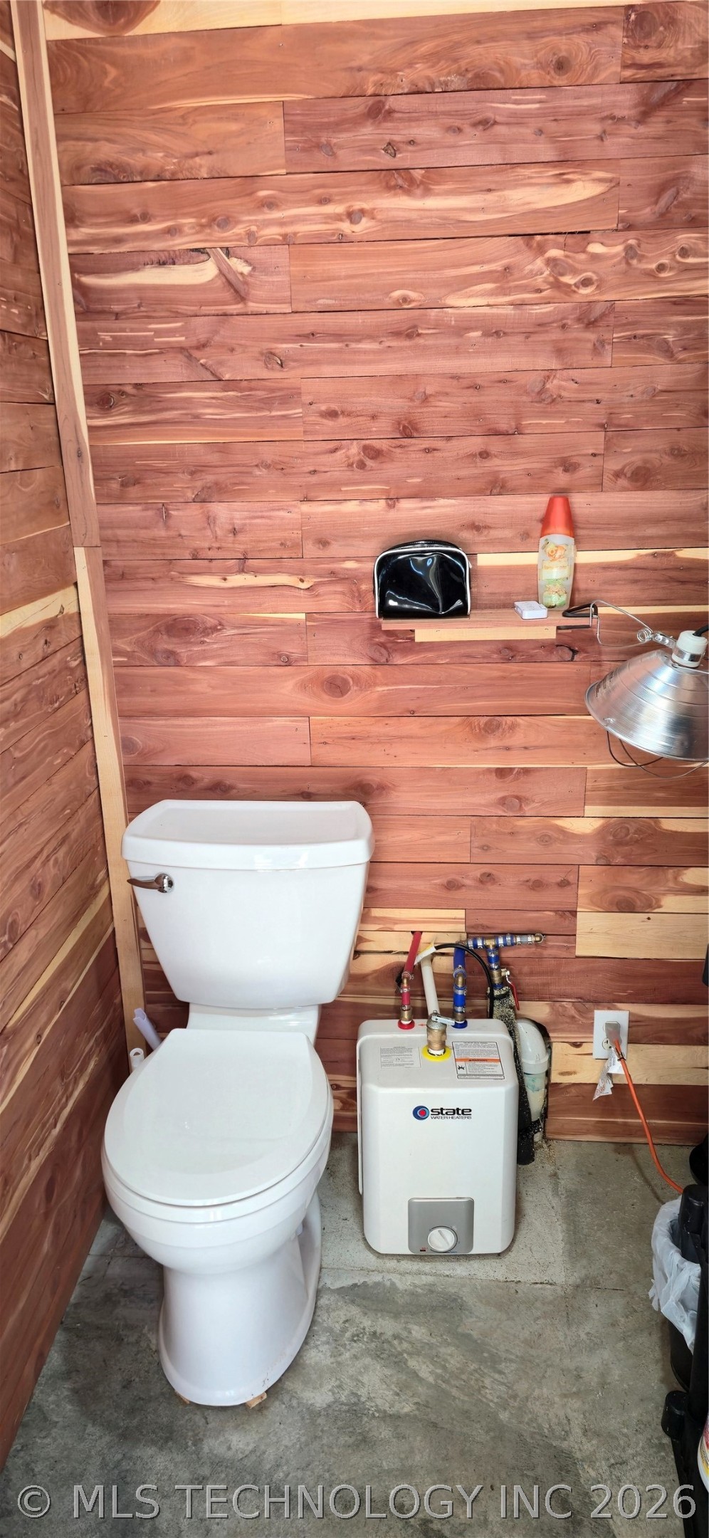 114305 S 4209 Property Photo 11