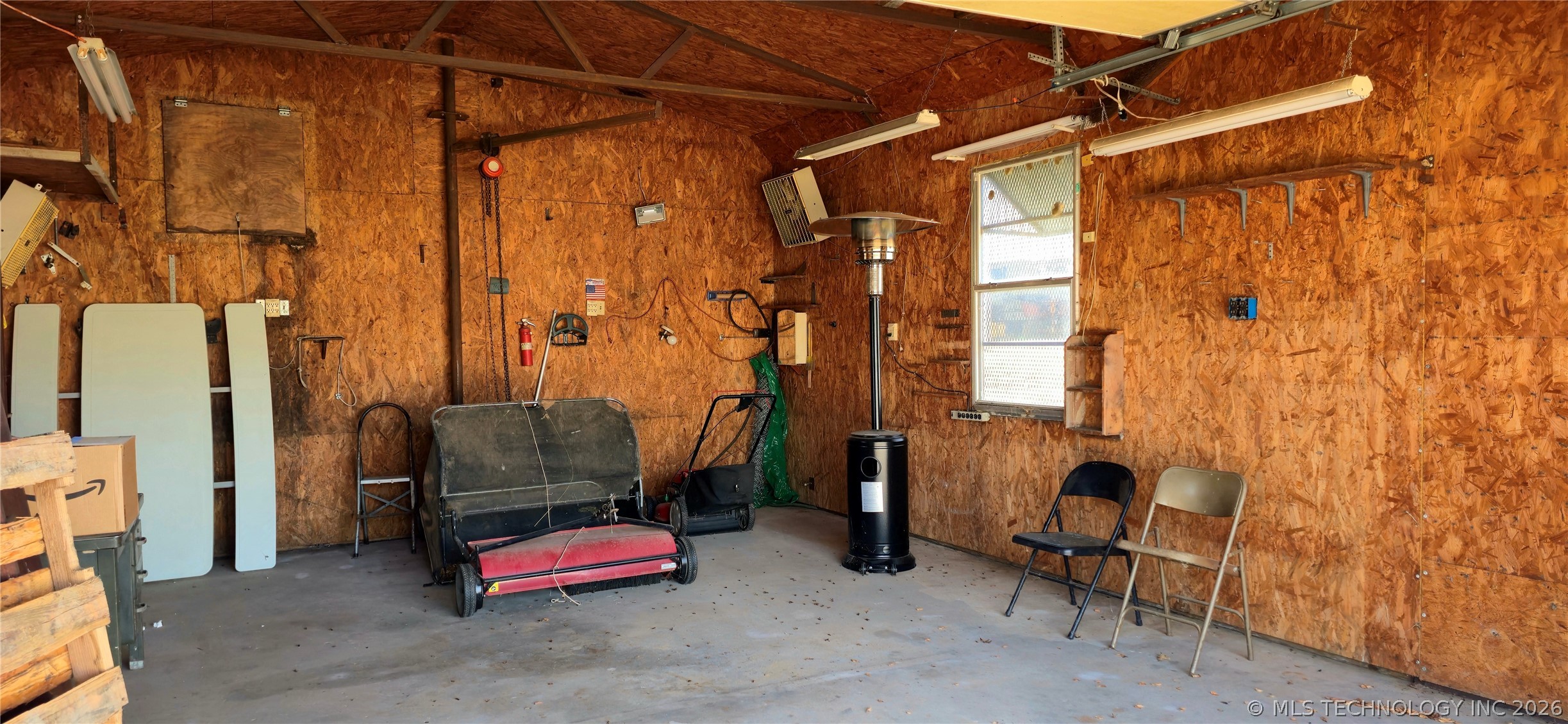 114305 S 4209 Property Photo 29