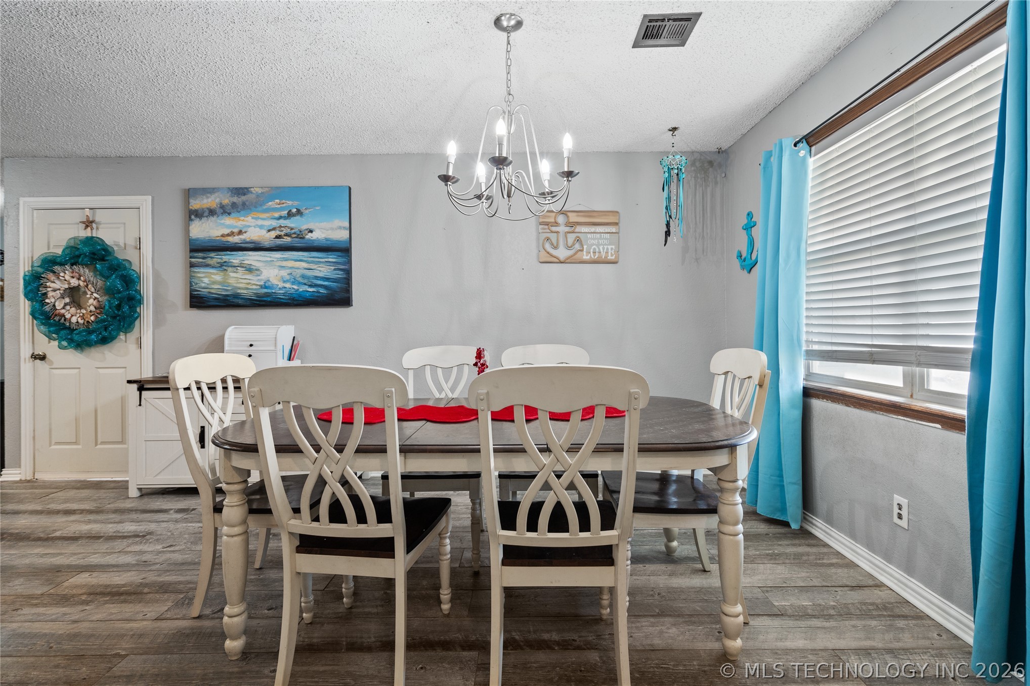 518 Frisco Lane Property Photo 3