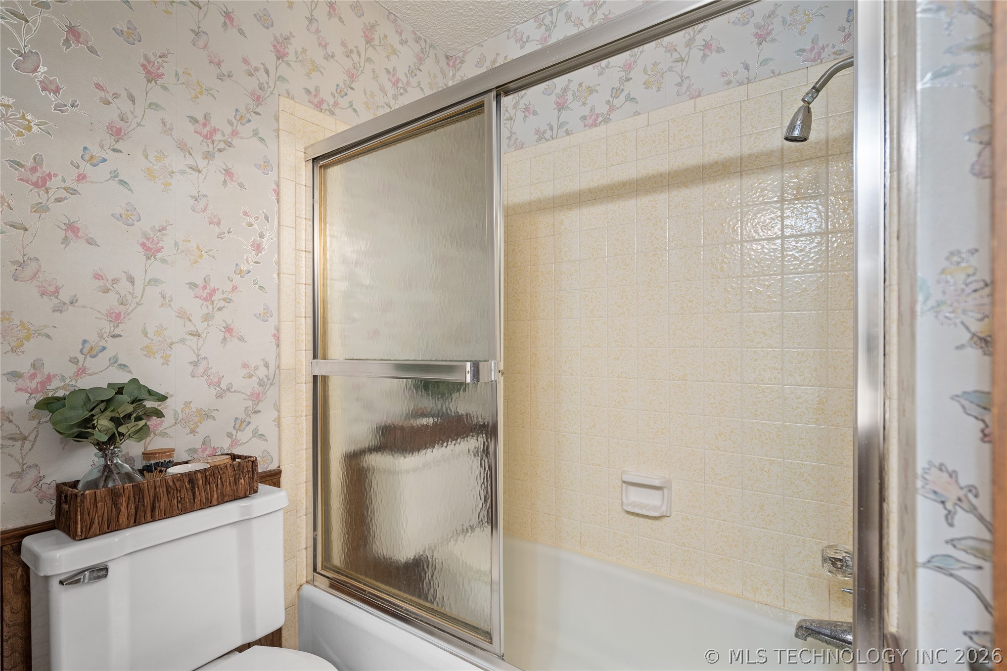 3133 Woodside Property Photo 21