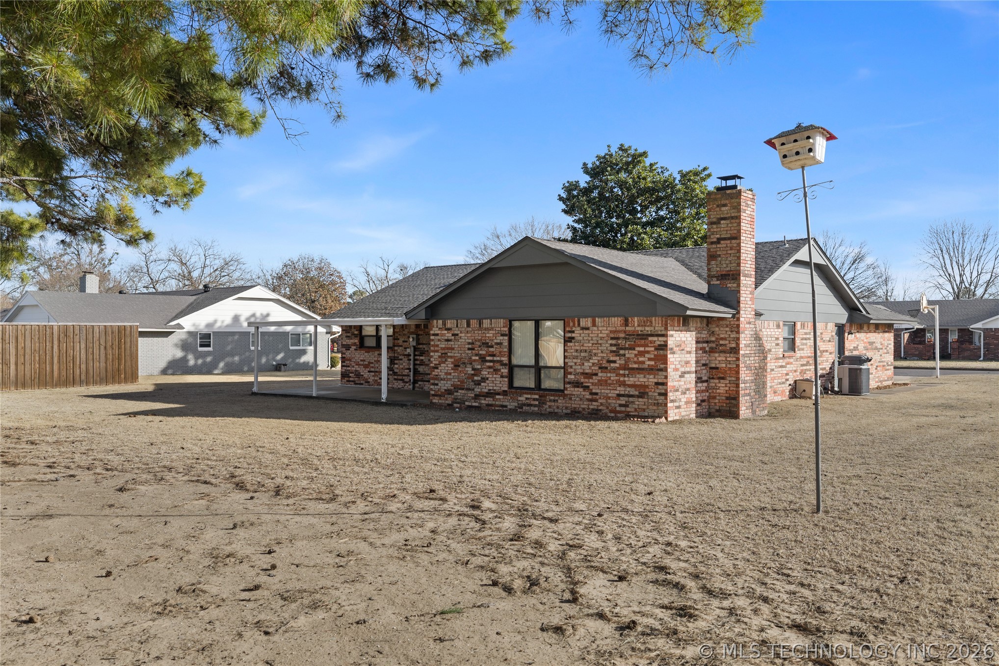 3133 Woodside Property Photo 30