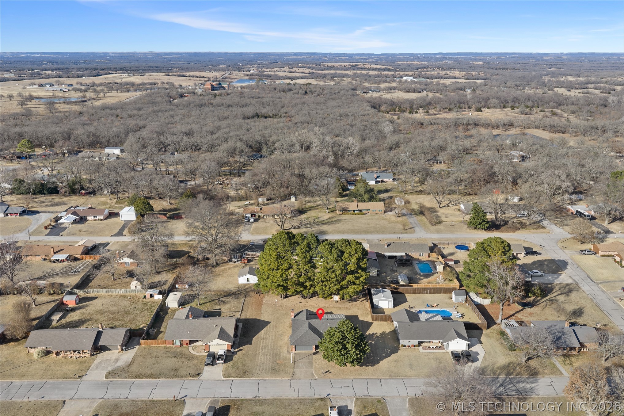 3133 Woodside Property Photo 35