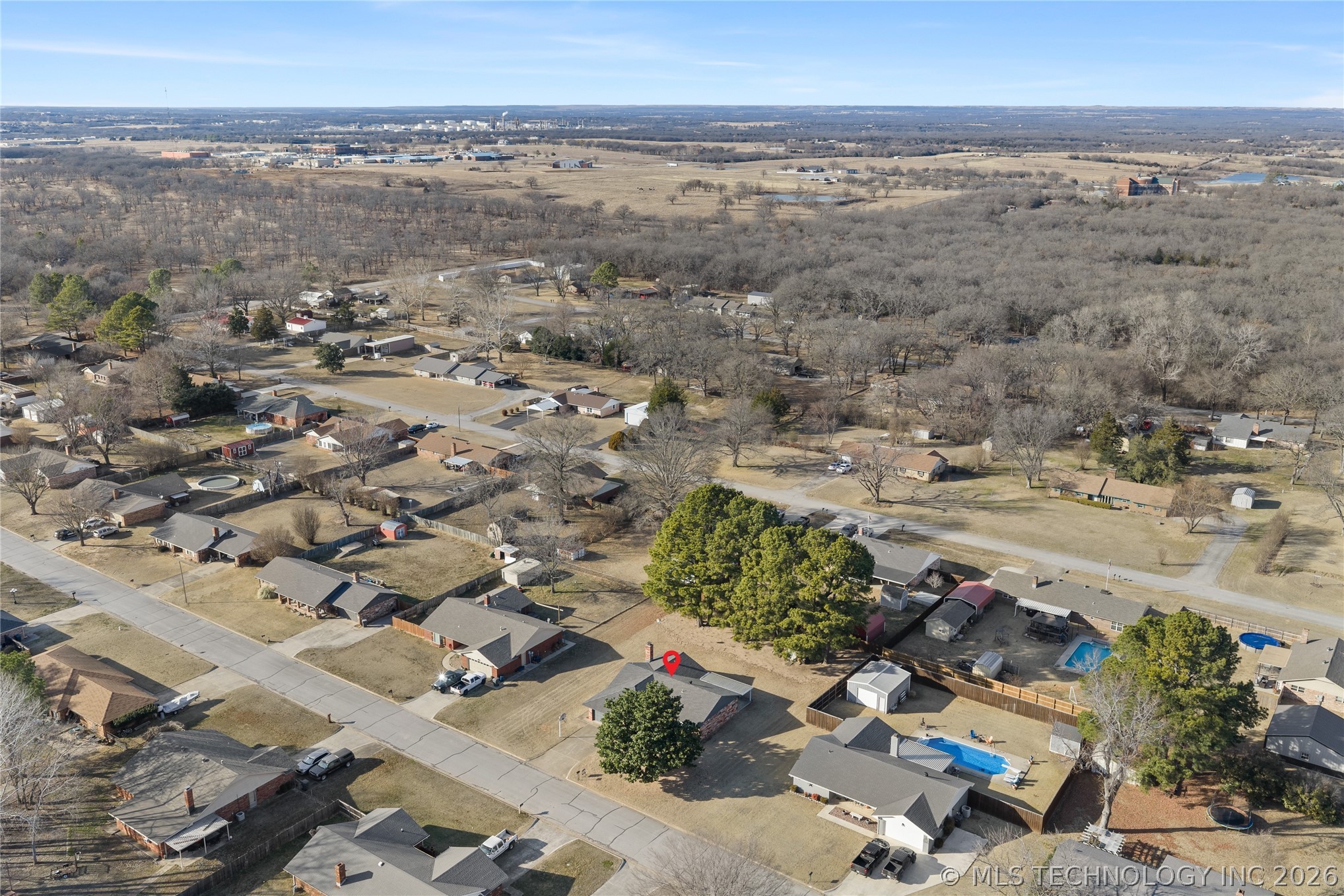 3133 Woodside Property Photo 36