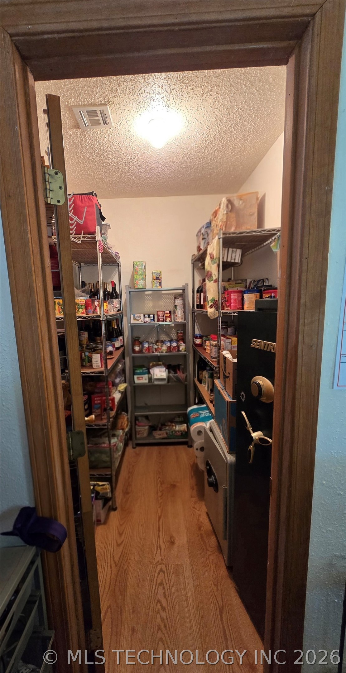 398 Chickasaw Road Property Photo 9