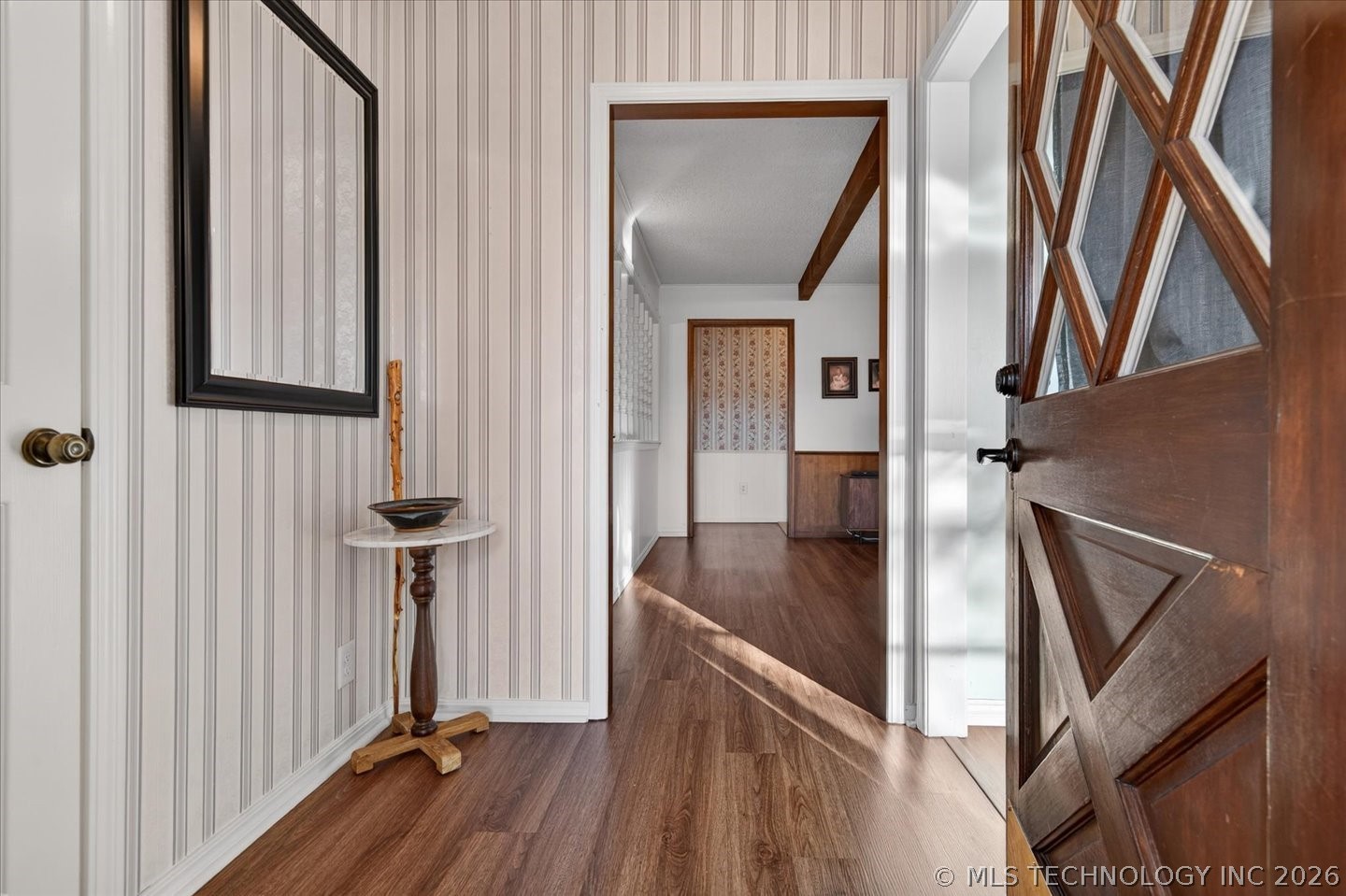 872 Concord Drive Property Photo 4