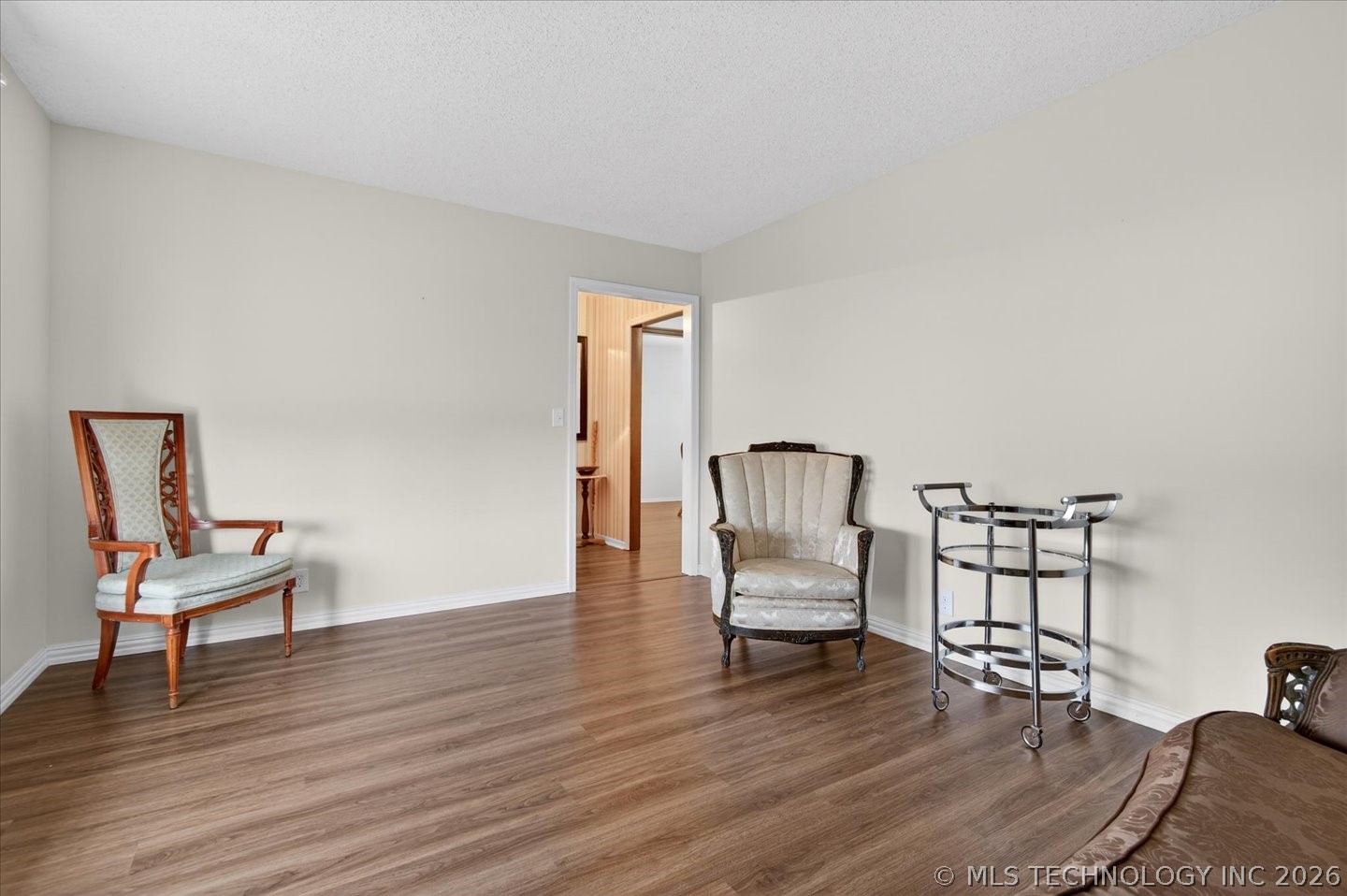 872 Concord Drive Property Photo 6